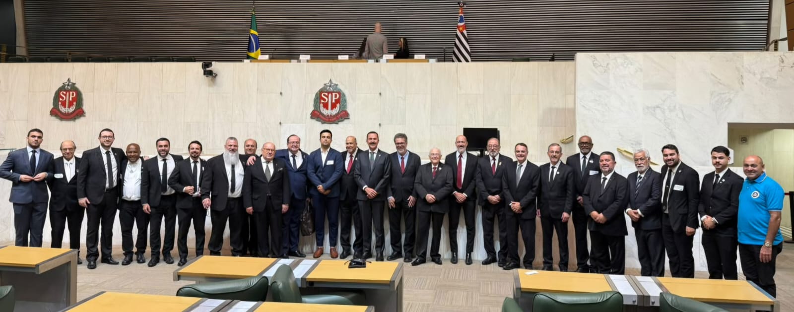 Registro da homenagem aos 105 anos do GOSP na ALESP. Acervo do Prof. Roque Cortes Pereira.