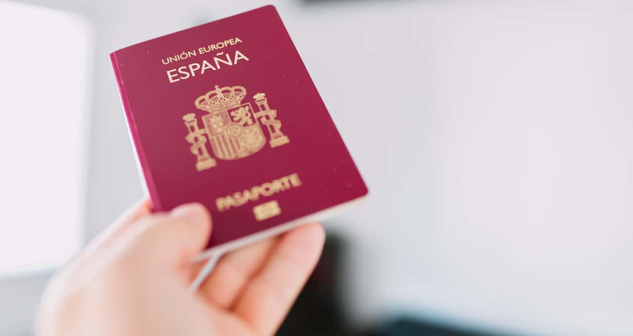 Espanha prorroga prazo para cidadania de filhos e netos de exilados