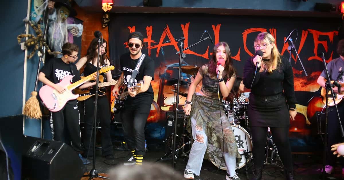 School of Rock São Bernardo promove experiência interativa de Rock no Golden Square Shopping